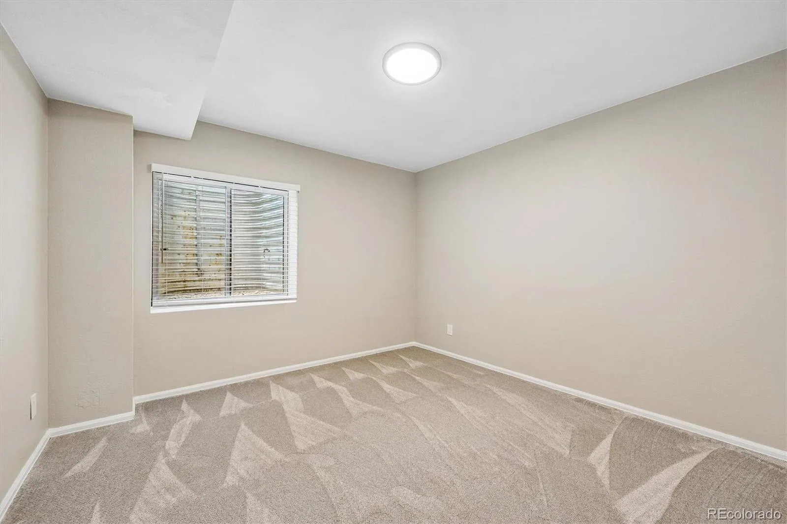3801 S Malaya Court Aurora CO 80013 MLS #REC2774471 06092026152043 1600 27