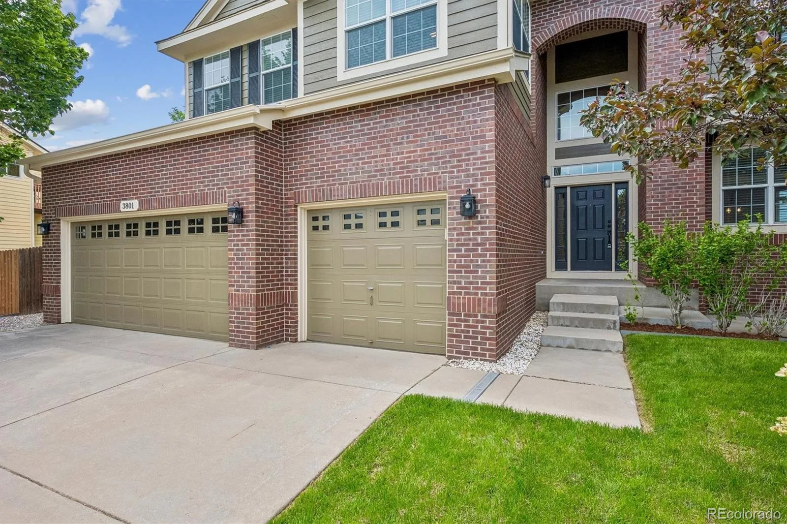 3801 S Malaya Court Aurora CO 80013 MLS #REC2774471 06092026152043 1600 31