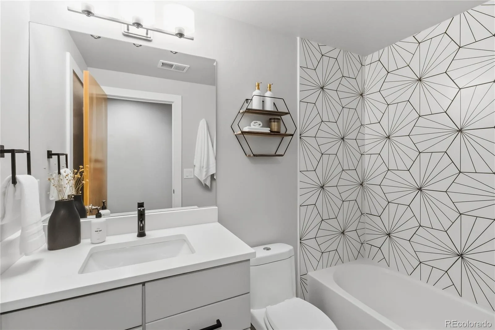 2159 Osceola Street Denver CO 80212 | MLS #REC2775459 08142026005129 1600 35