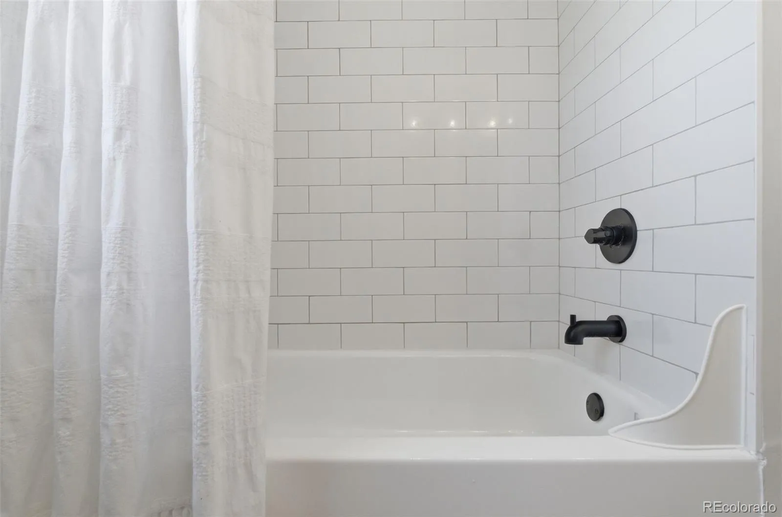 2740 S Franklin Street Denver CO 80210 MLS #REC2775699 04272026131827 1600 24