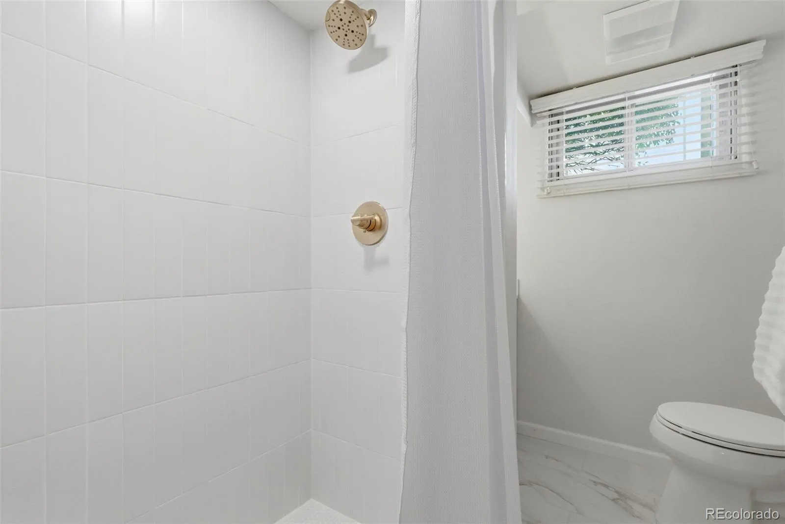 2740 S Franklin Street Denver CO 80210 MLS #REC2775699 04272026131827 1600 35