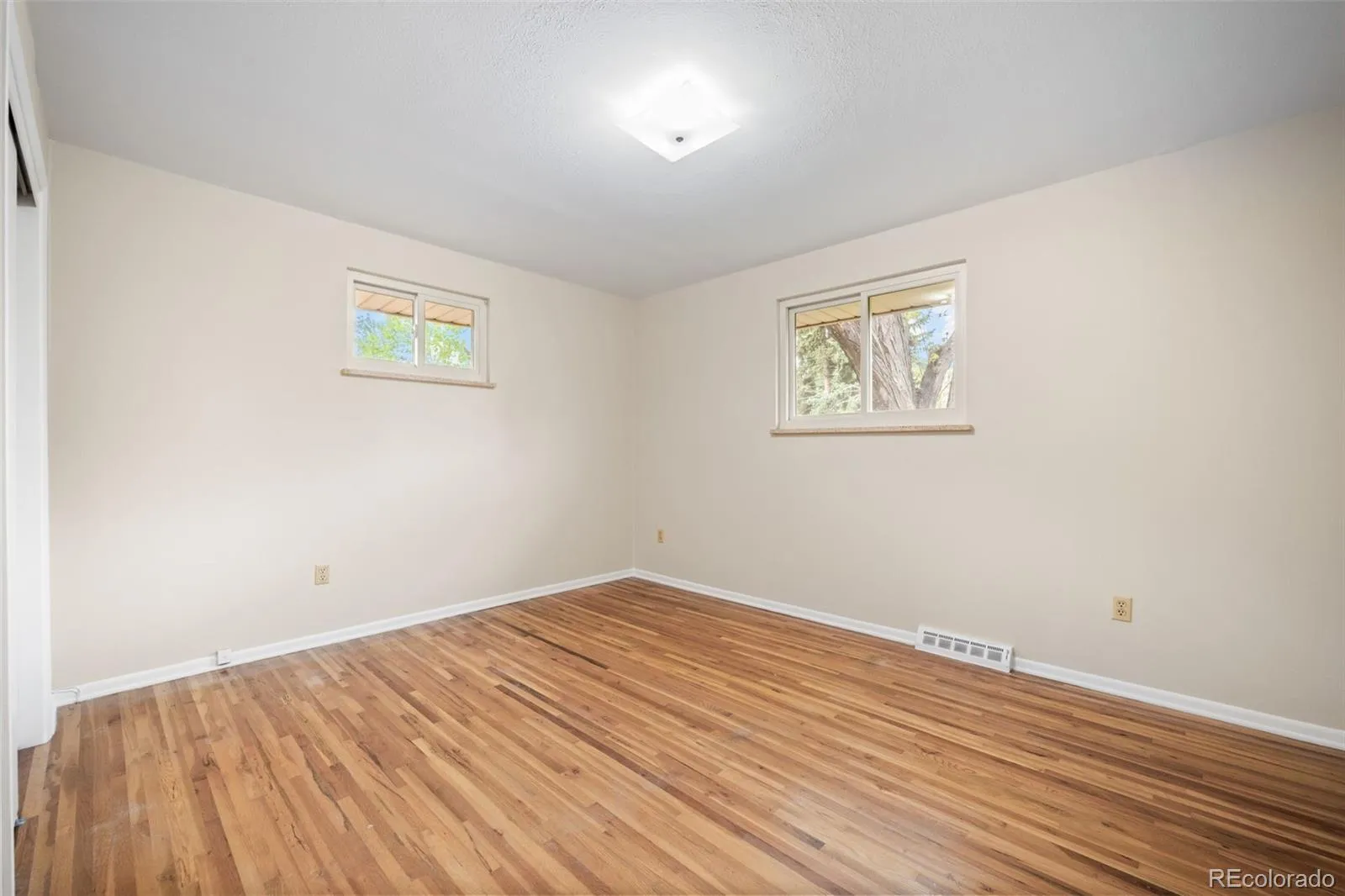 2985 S Eaton Street Denver CO 80227 MLS #REC2776825 05202026194341 1600 20