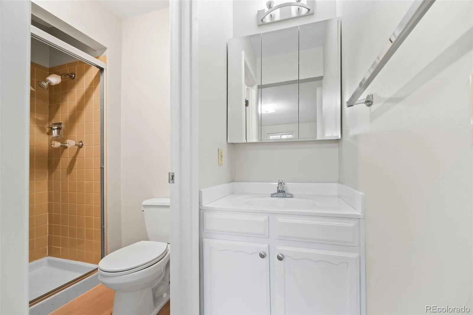 2985 S Eaton Street Denver CO 80227 MLS #REC2776825 05202026194341 1600 23