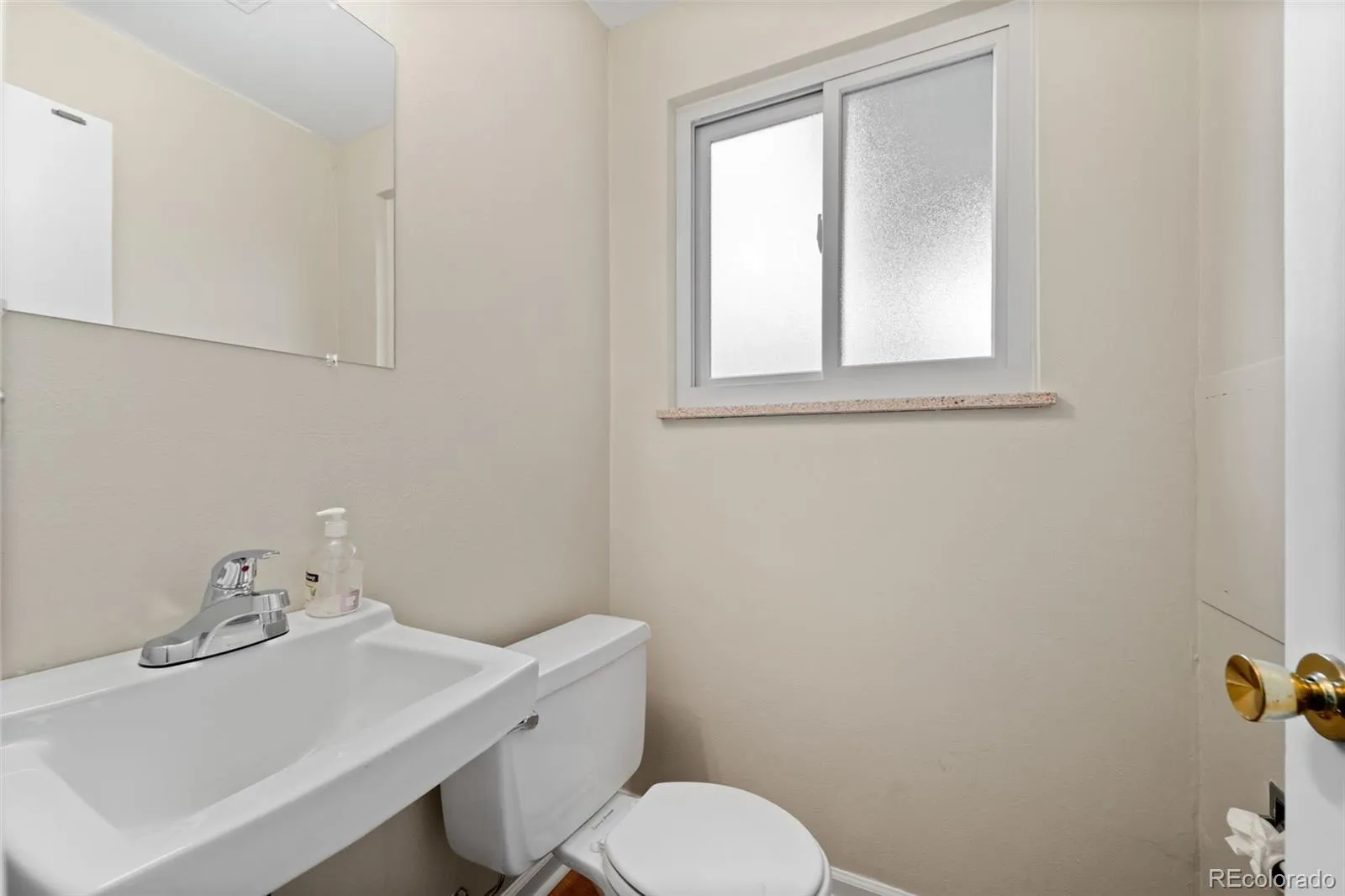 2985 S Eaton Street Denver CO 80227 MLS #REC2776825 05202026194341 1600 30