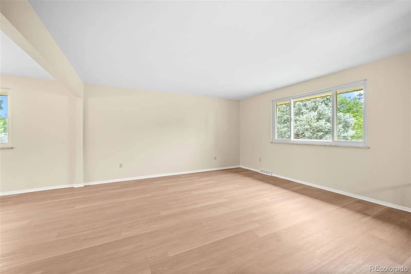 2985 S Eaton Street Denver CO 80227 MLS #REC2776825 05202026194341 1600 4