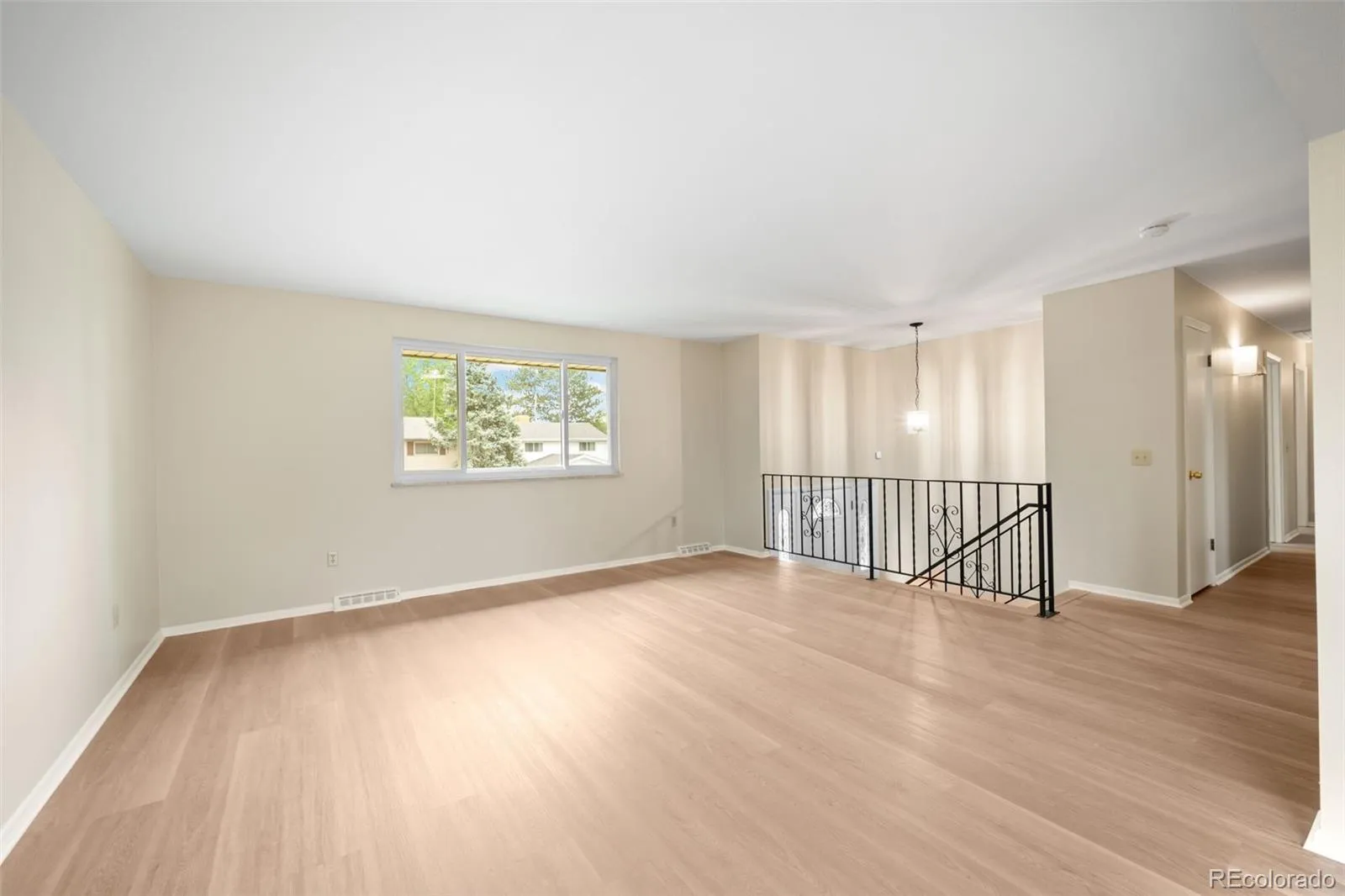 2985 S Eaton Street Denver CO 80227 MLS #REC2776825 05202026194341 1600 8