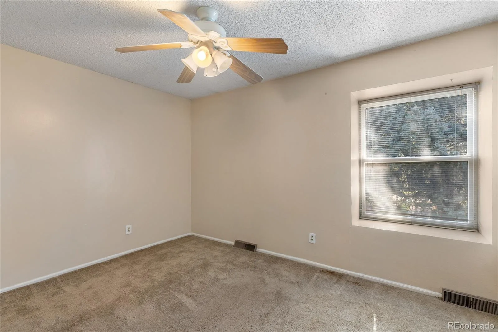 1541 S Owens Street #47 Denver CO 80232 | MLS #REC2777622 08052026174505 1600 12