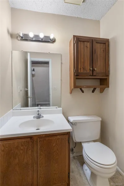 1541 S Owens Street #47 Denver CO 80232 | MLS #REC2777622 08052026174505 800 14