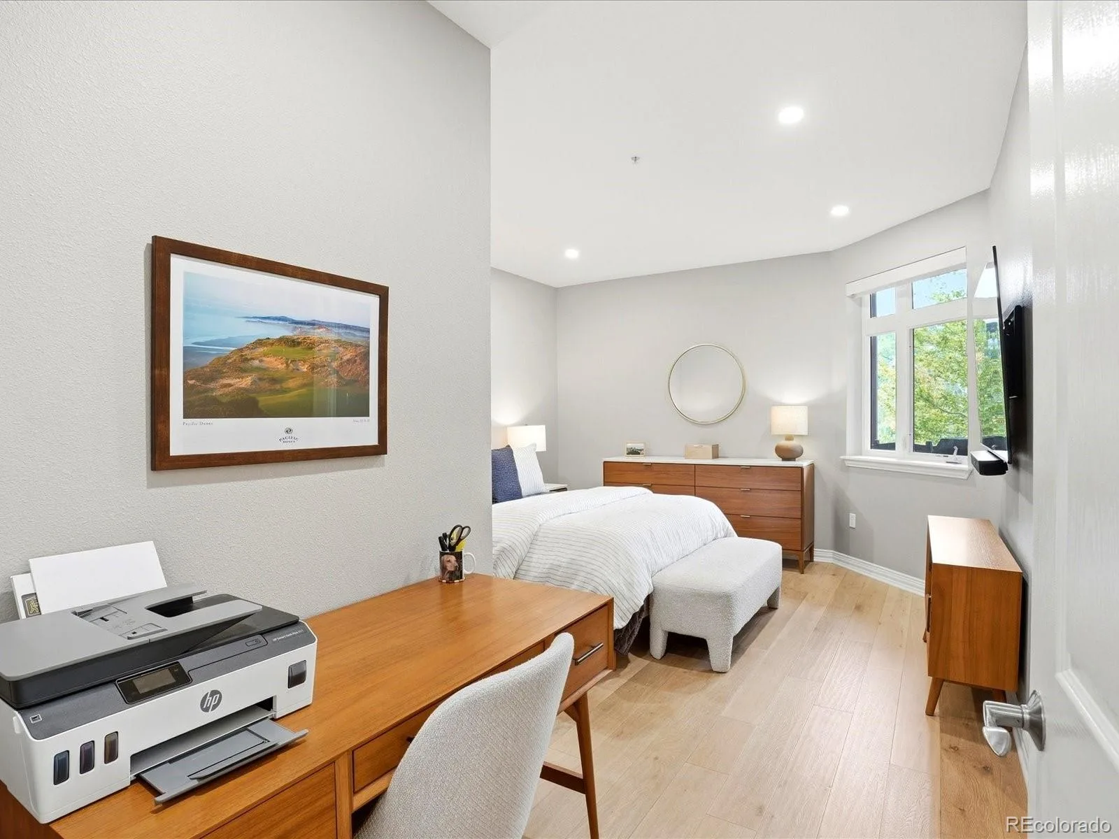 2700 E Cherry Creek S Drive #212 Denver CO 80209 | MLS #REC2779156 09292026000344 1600 10