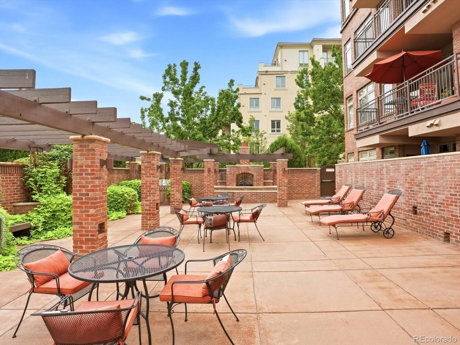 2700 E Cherry Creek S Drive #212 Denver CO 80209 | MLS #REC2779156 09292026000344 1600 26