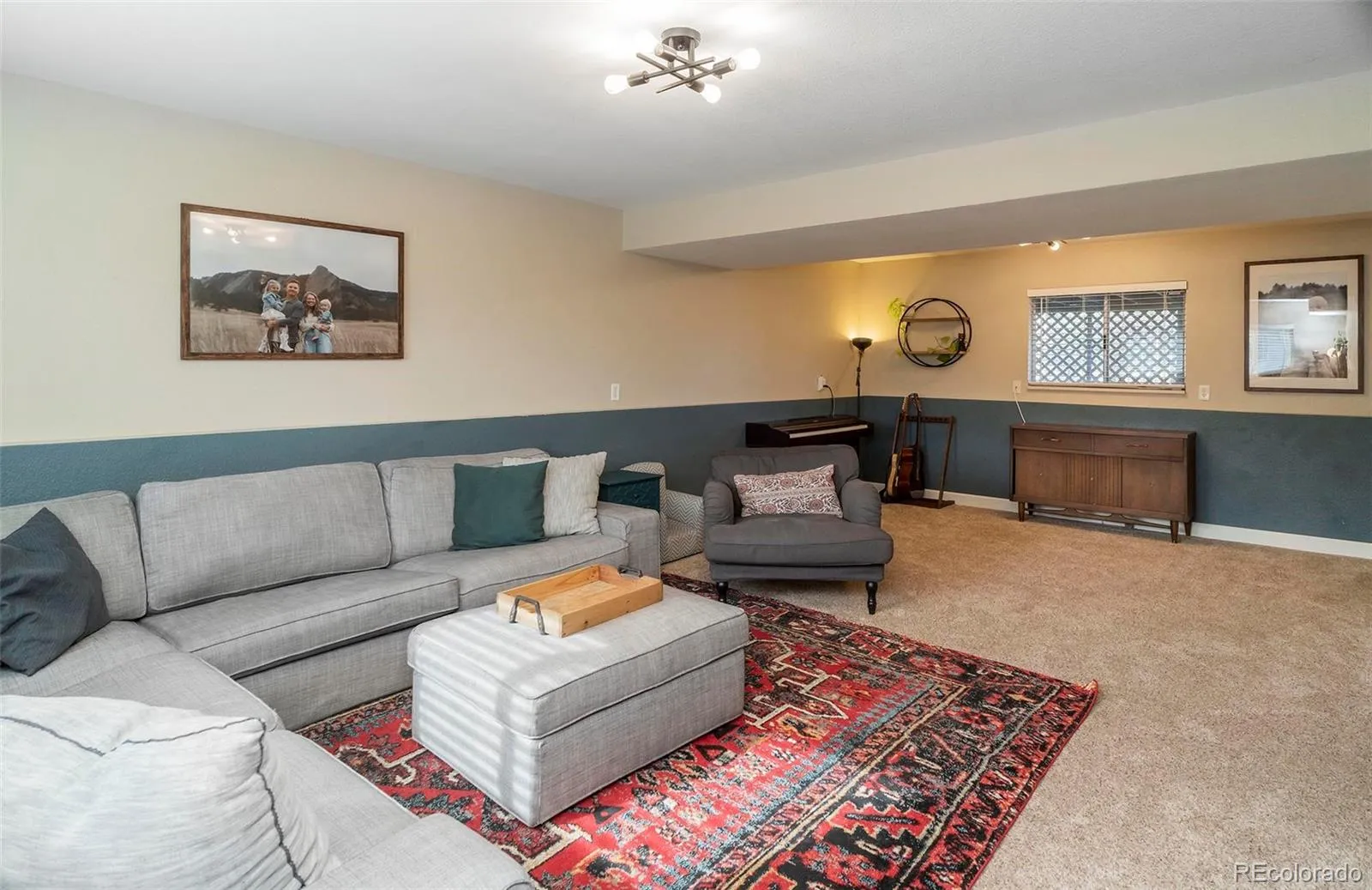 04202026172401 1600 17