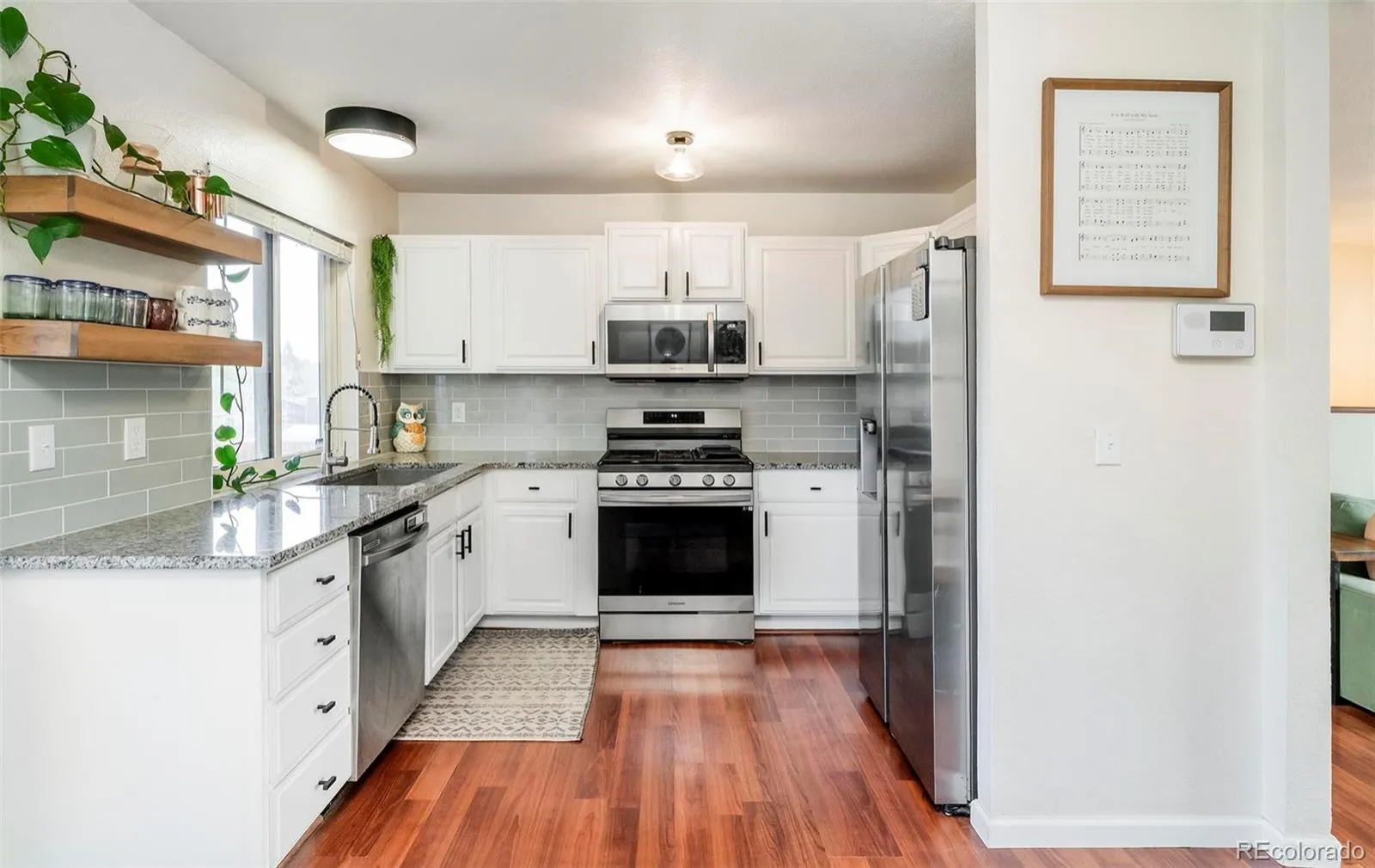 04202026172401 1600 8