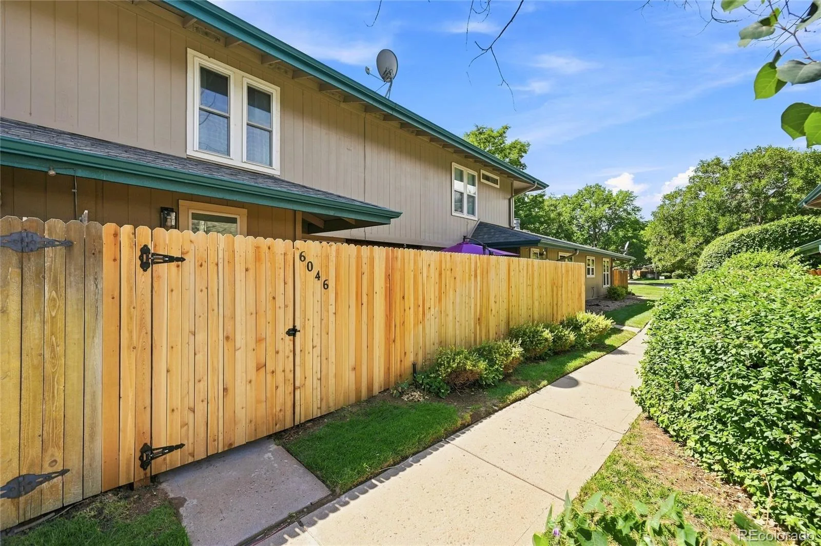 6046 S Willow Way Greenwood Village CO 80111 | MLS #REC2780641 08272026004322 1600 22