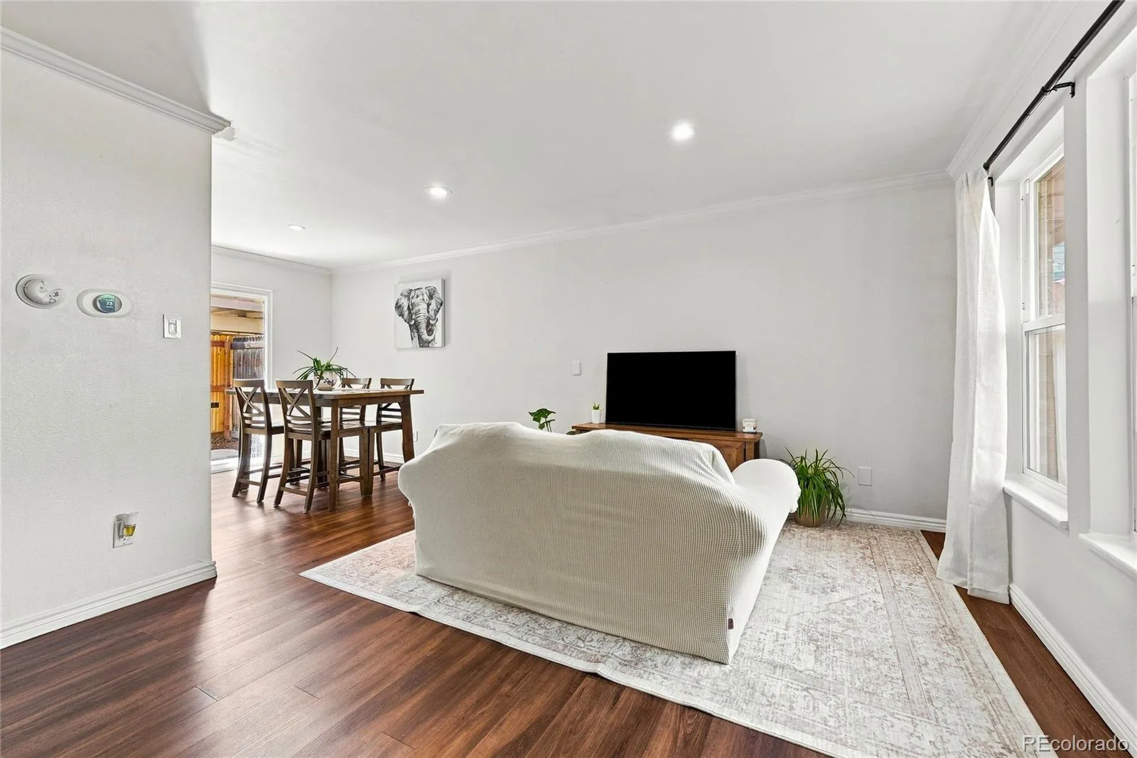6046 S Willow Way Greenwood Village CO 80111 | MLS #REC2780641 08272026004322 1600 3