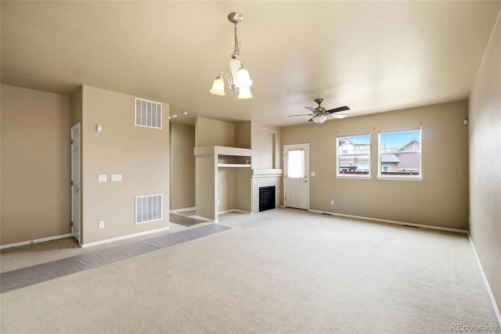 25107 E Canal Place Aurora CO 80018 | MLS #REC2782133 08132026175258 1600 10