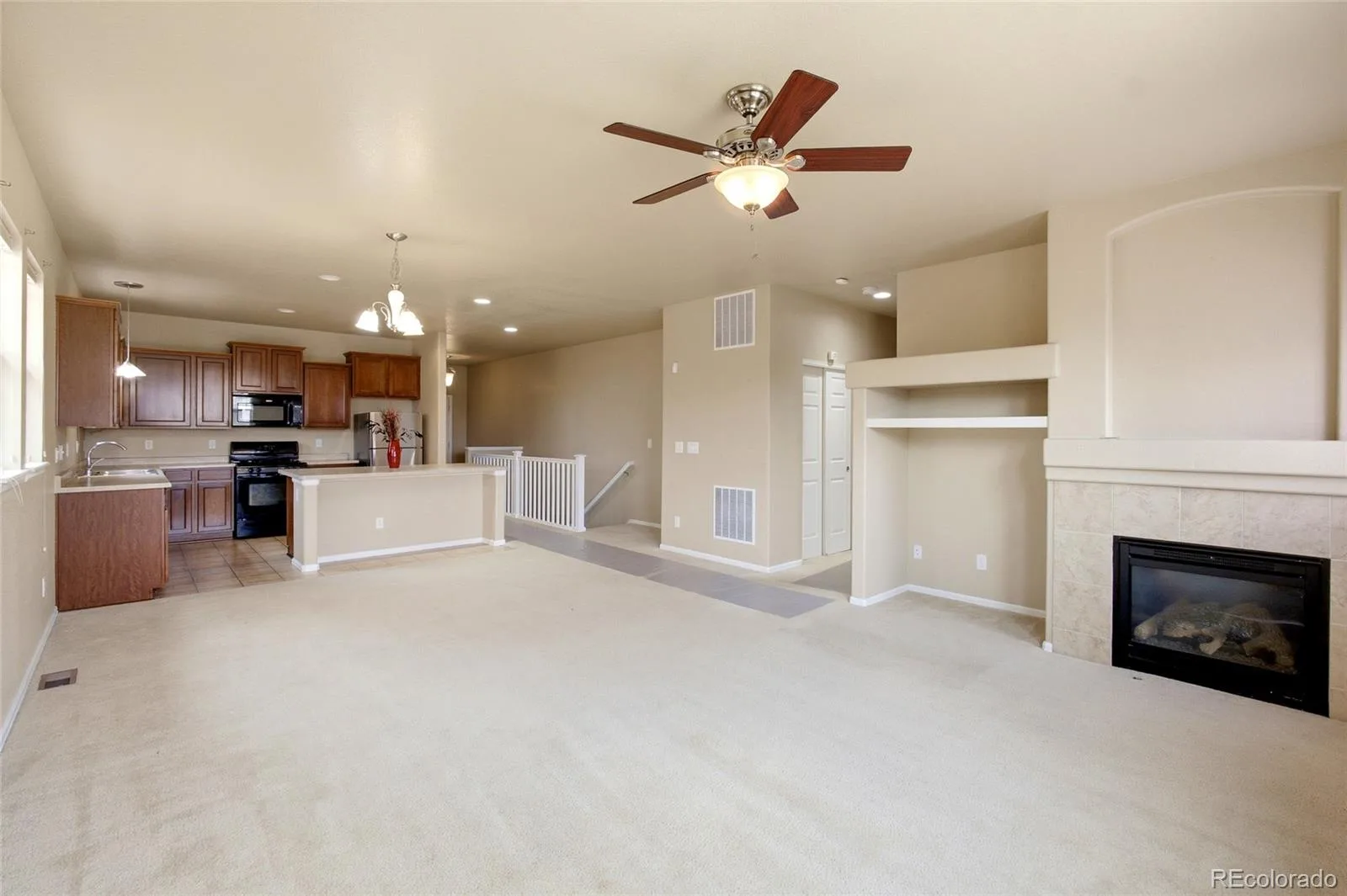 25107 E Canal Place Aurora CO 80018 | MLS #REC2782133 08132026175258 1600 9