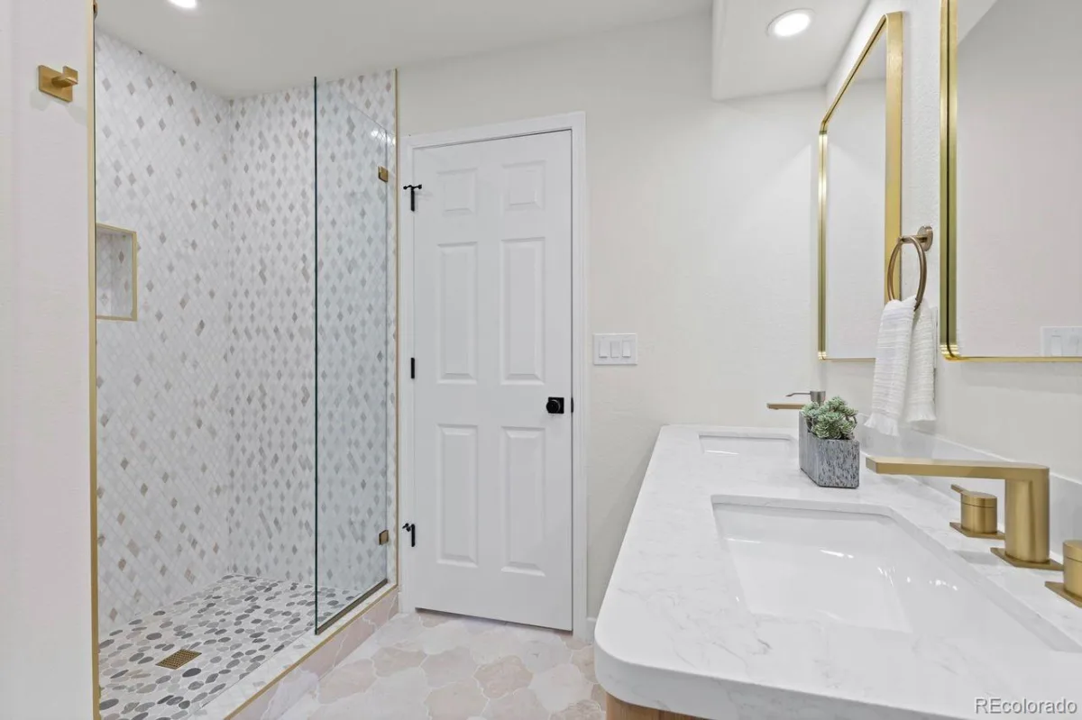 9010 W 11th Avenue Denver CO 80215 | MLS #REC2782934 08232026141302 1200 18