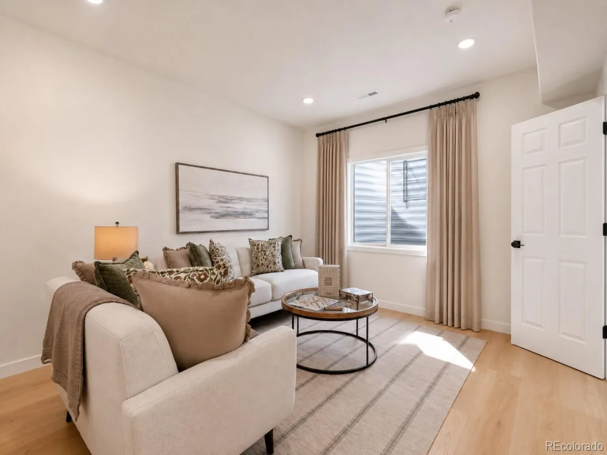 9010 W 11th Avenue Denver CO 80215 | MLS #REC2782934 08232026141302 1200 27