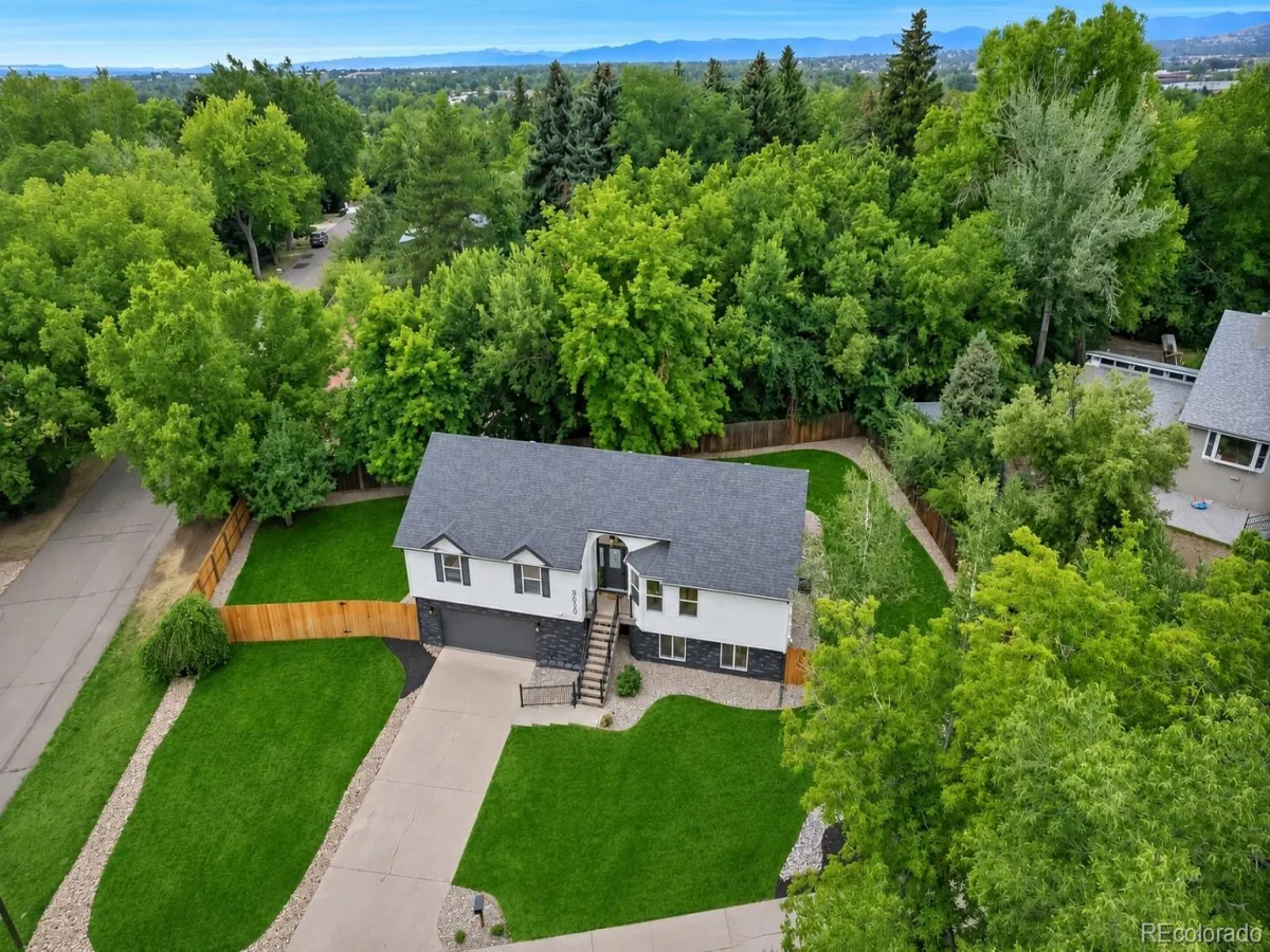 9010 W 11th Avenue Denver CO 80215 | MLS #REC2782934 08232026141302 1200 39