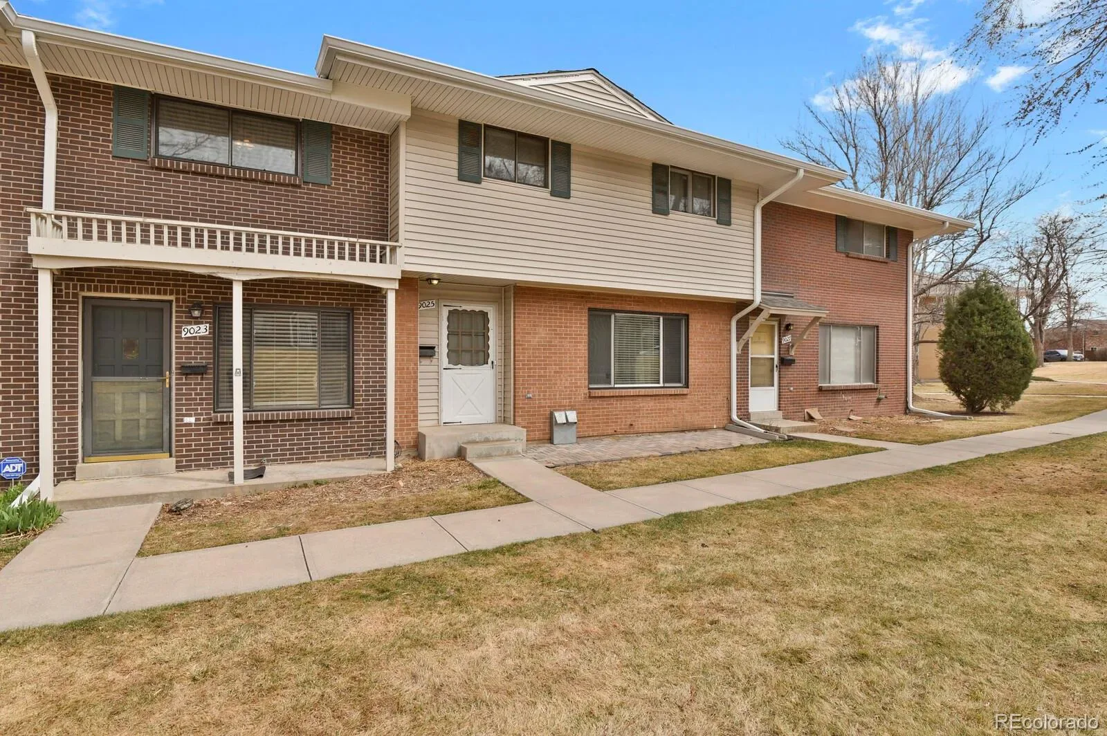 9025 E Mansfield Avenue Denver CO 80237 MLS #REC2783715 03212026013539 1600 1
