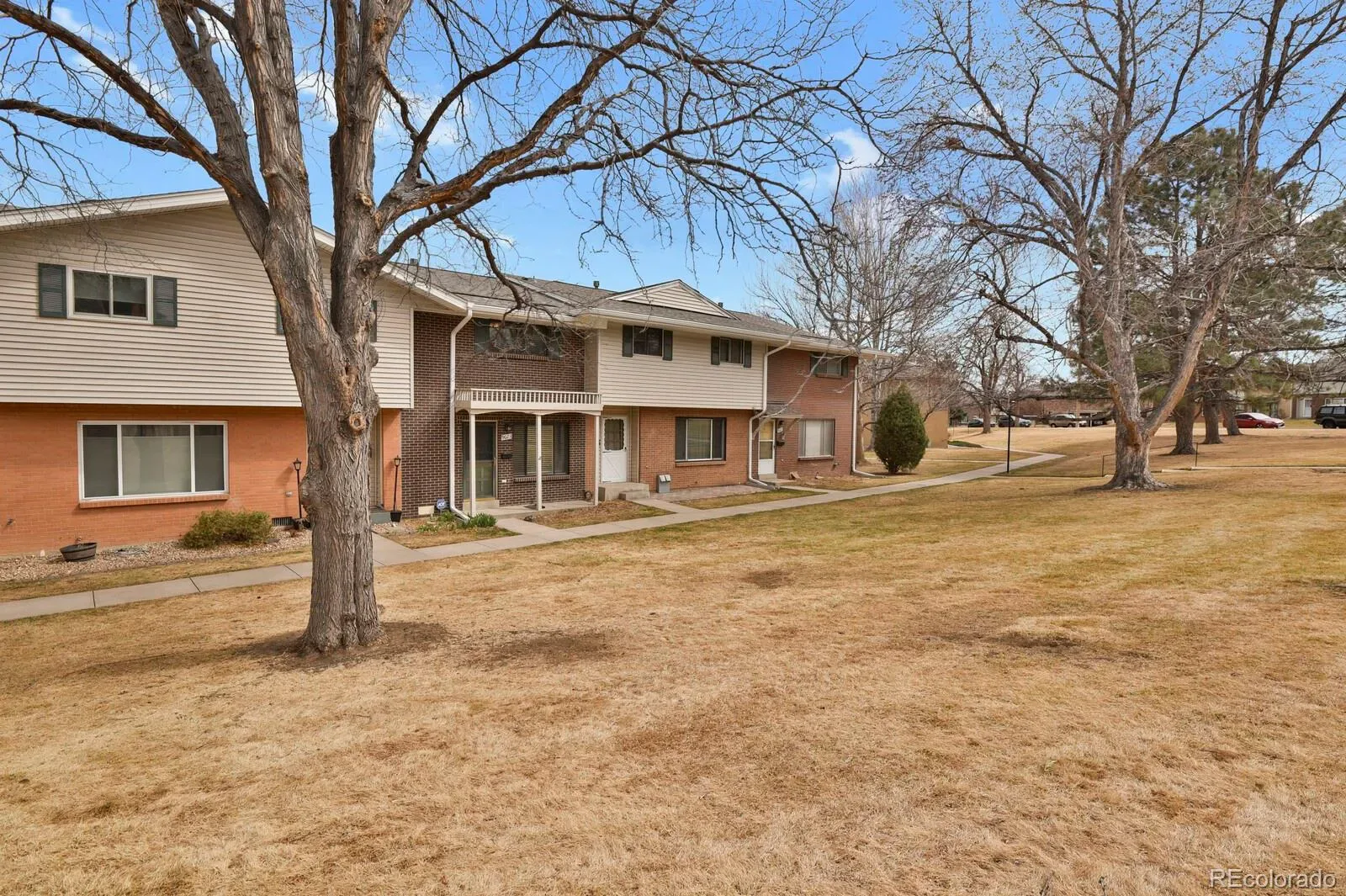 9025 E Mansfield Avenue Denver CO 80237 MLS #REC2783715 03212026013539 1600 23