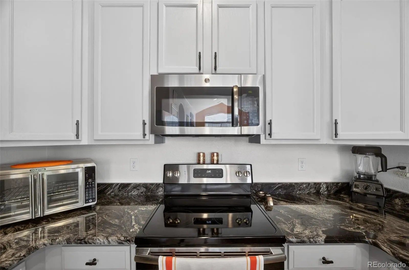 160 Granby Way #A Aurora CO 80011 MLS #REC2783907 03222026145238 1600 12