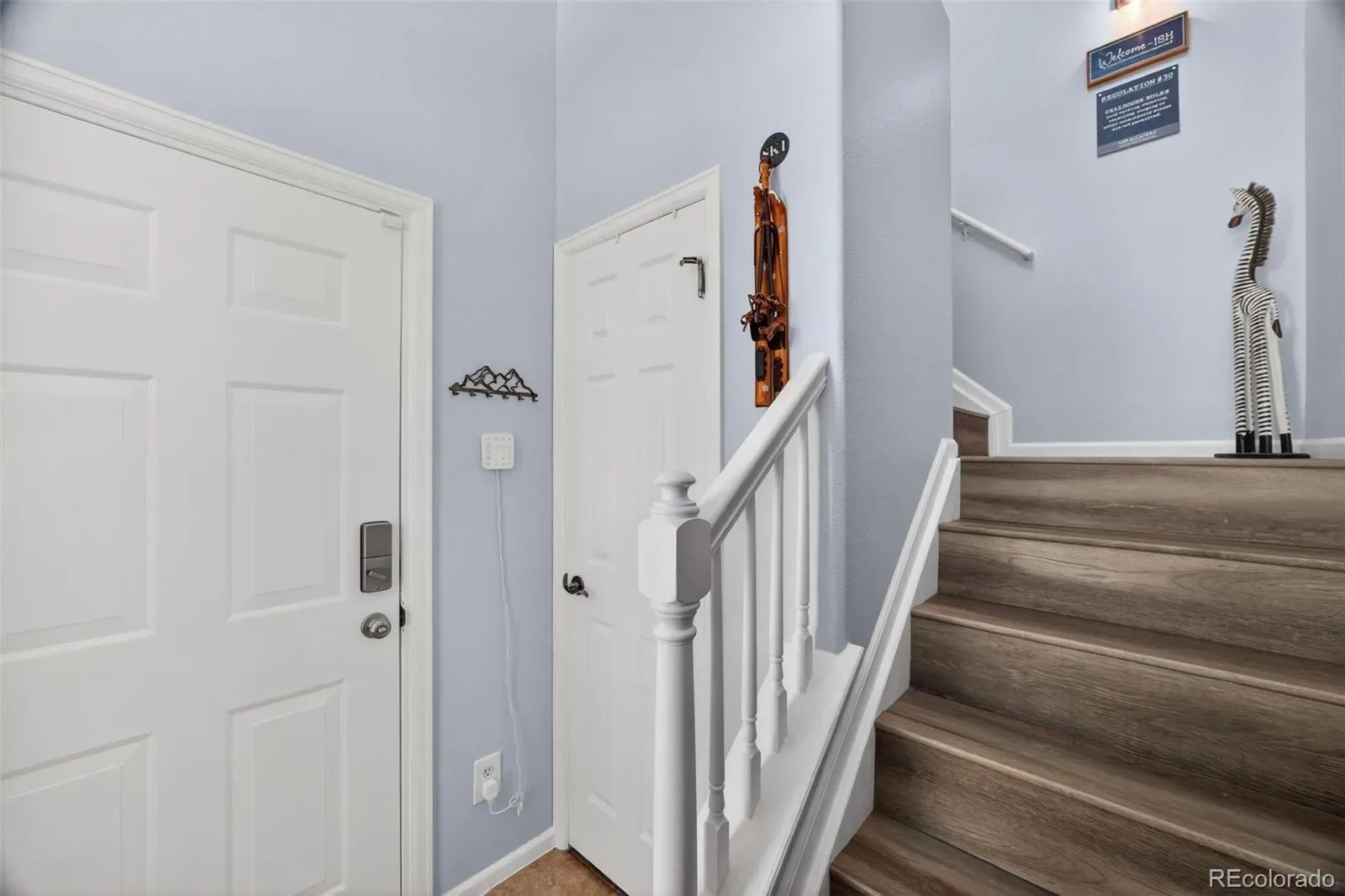 160 Granby Way #A Aurora CO 80011 MLS #REC2783907 03222026145238 1600 3