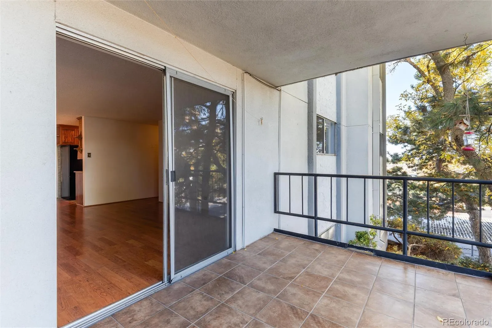 2325 S Linden Court #200 Denver CO 80222 MLS #REC2783942 05252026140403 1600 23