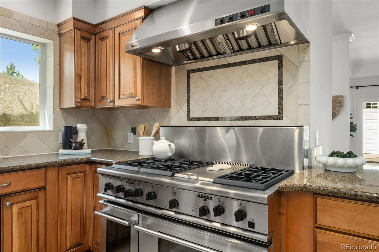 1075 Jersey Street Denver CO 80220 | MLS #REC2785156 07172026161037 1600 7
