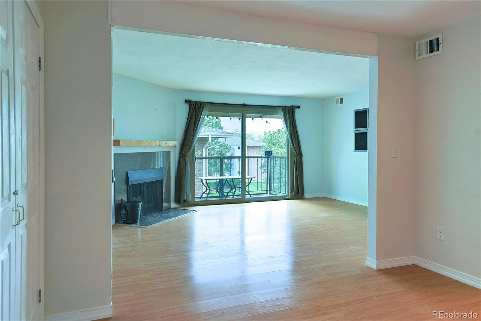 12143 Melody Drive #303 Denver CO 80234 | MLS #REC2787373 06032026024827 1600 8