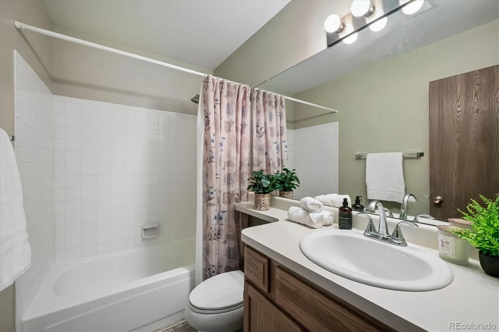 8743 W Cornell Avenue #1 Denver CO 80227 | MLS #REC2787941 08272026161143 1600 16