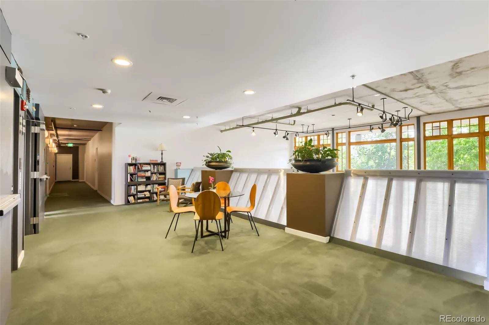 275 S Harrison Street #107 Denver CO 80209 | MLS #REC2790479 07172026175815 1600 18
