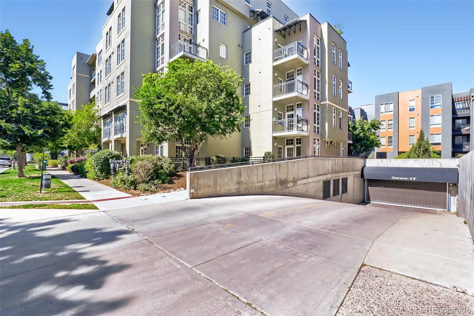 275 S Harrison Street #107 Denver CO 80209 | MLS #REC2790479 07172026175815 1600 23