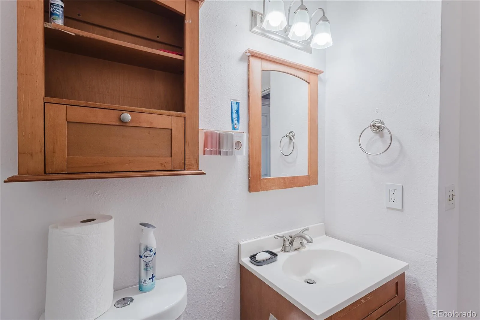18851 E 22nd Drive Aurora CO 80011 | MLS #REC2791442 07272026140511 1600 20