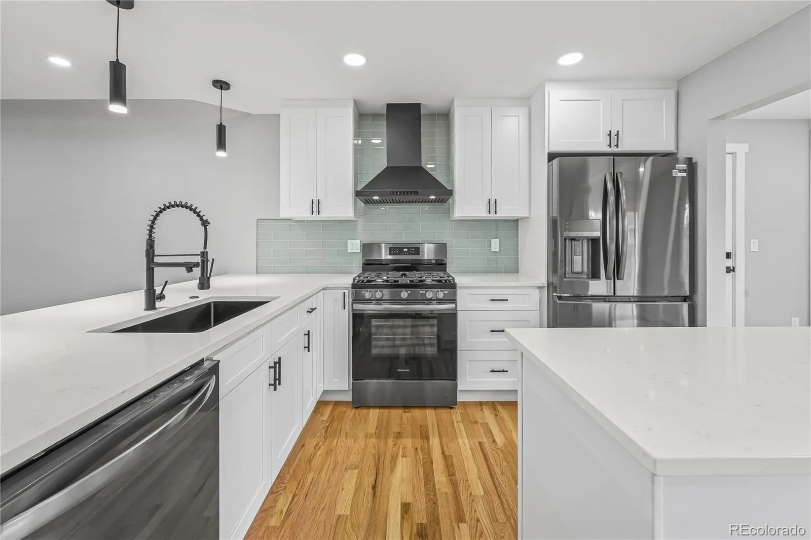 7194 W 68th Avenue Arvada CO 80003 MLS #REC2791604 04292026182351 1600 4