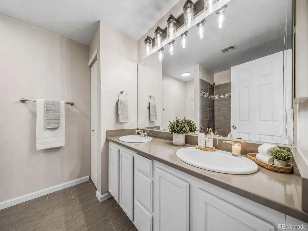 7440 S Blackhawk Street #7-305 Englewood CO 80112 | MLS #REC2792513 06172026234003 1200 23
