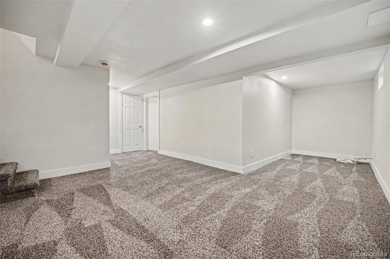 362 Salem Street Aurora CO 80011 MLS #REC2794583 06092026015534 1600 26