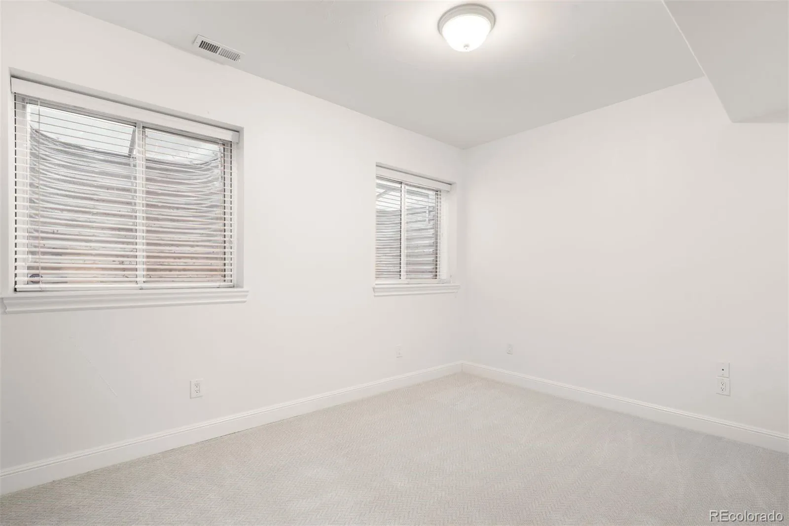 1418 S Milwaukee Street Denver CO 80210 MLS #REC2797775 04232026192622 1600 40