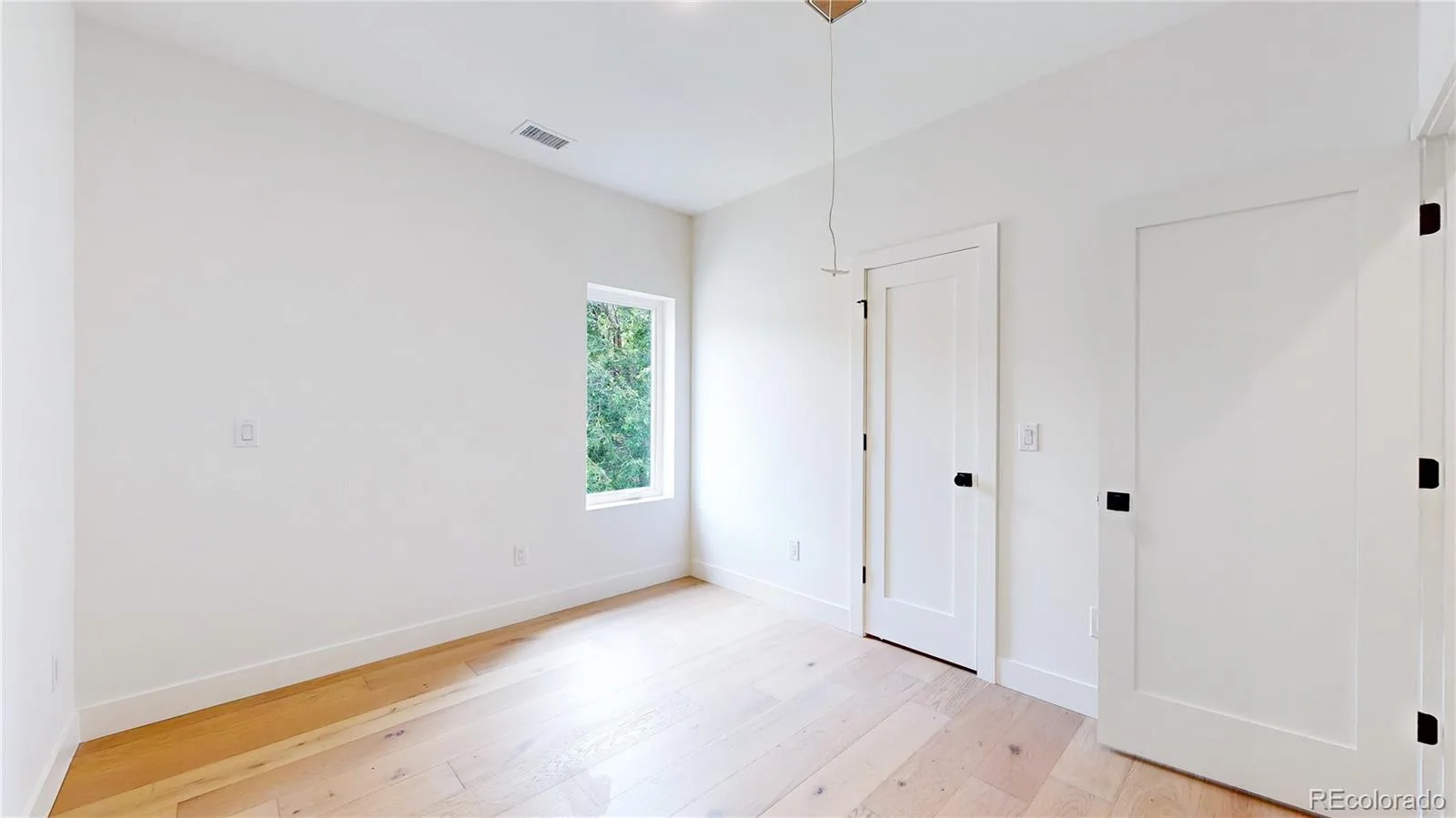 2135 S High Street Denver CO 80210 | MLS #REC2799141 08142026184917 1600 28