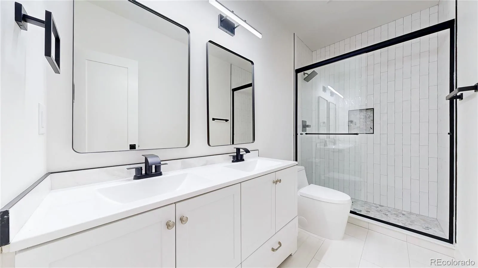 2135 S High Street Denver CO 80210 | MLS #REC2799141 08142026184917 1600 37