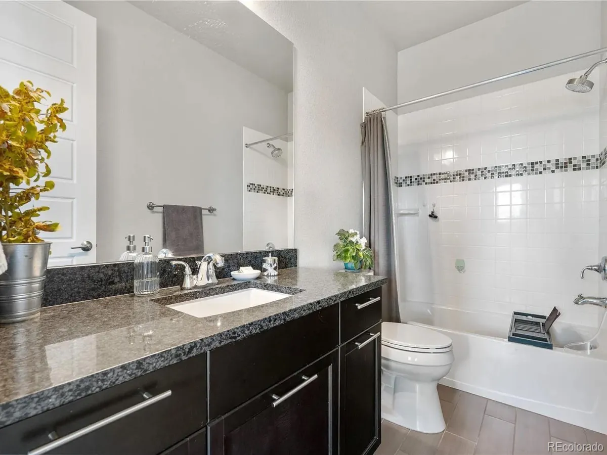 04152026230806 1200 9