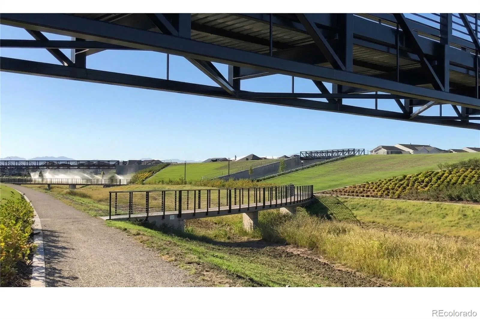 04152026230806 1600 25