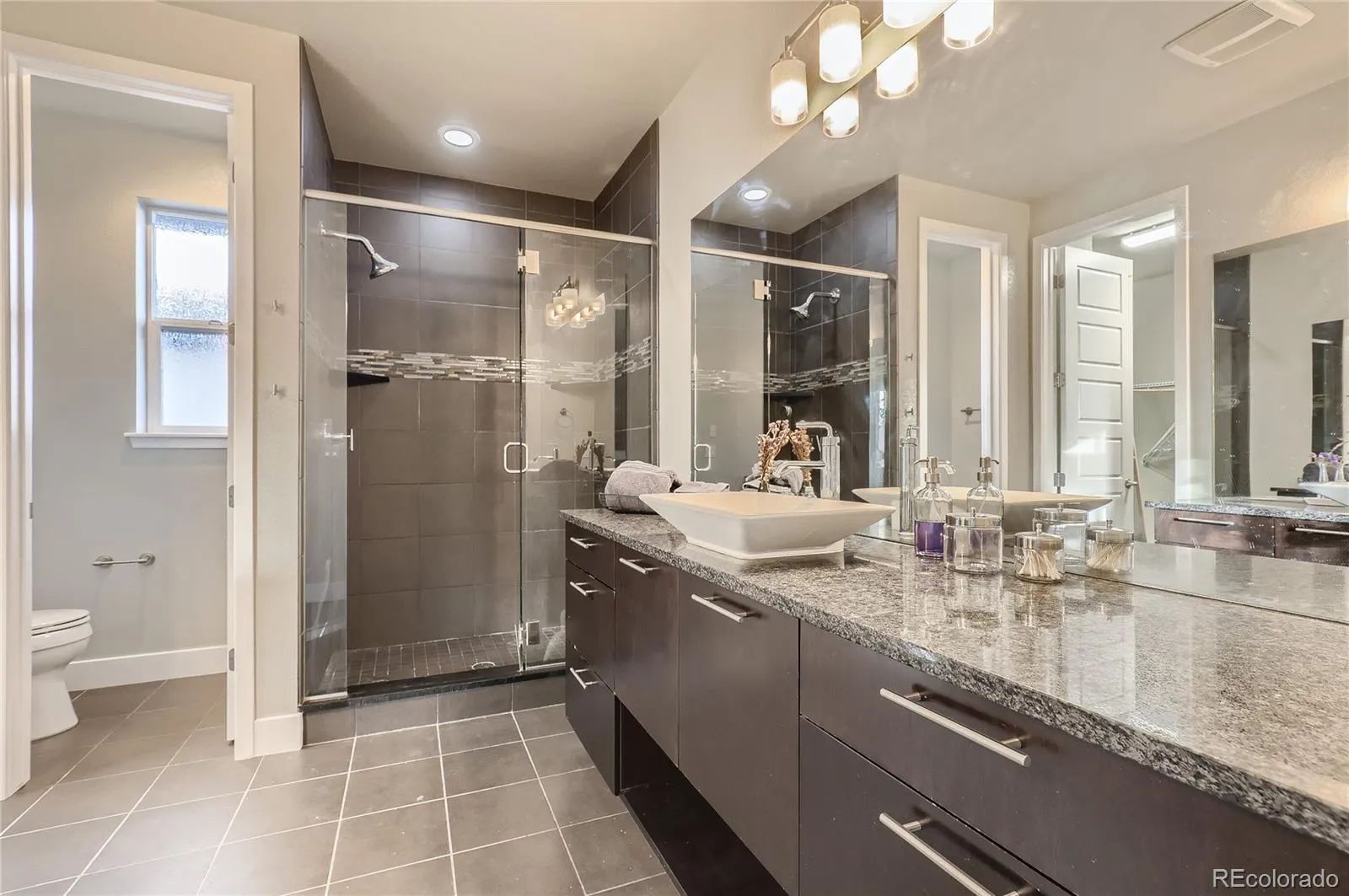 04152026230806 1600 5