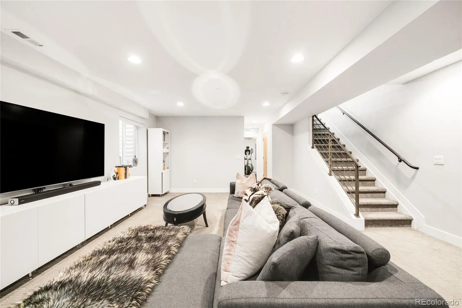 04172026172228 1600 25