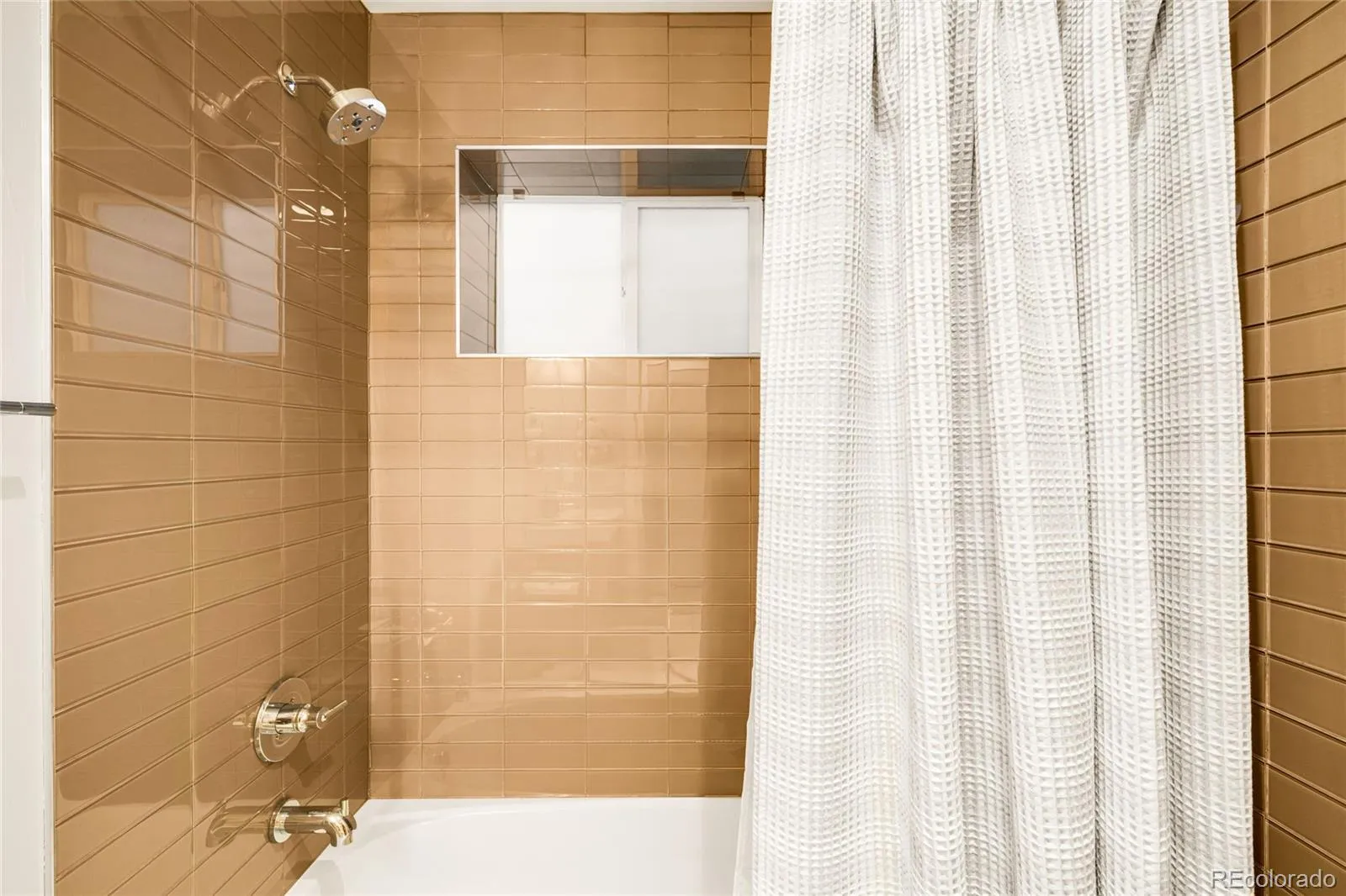 04172026172228 1600 29