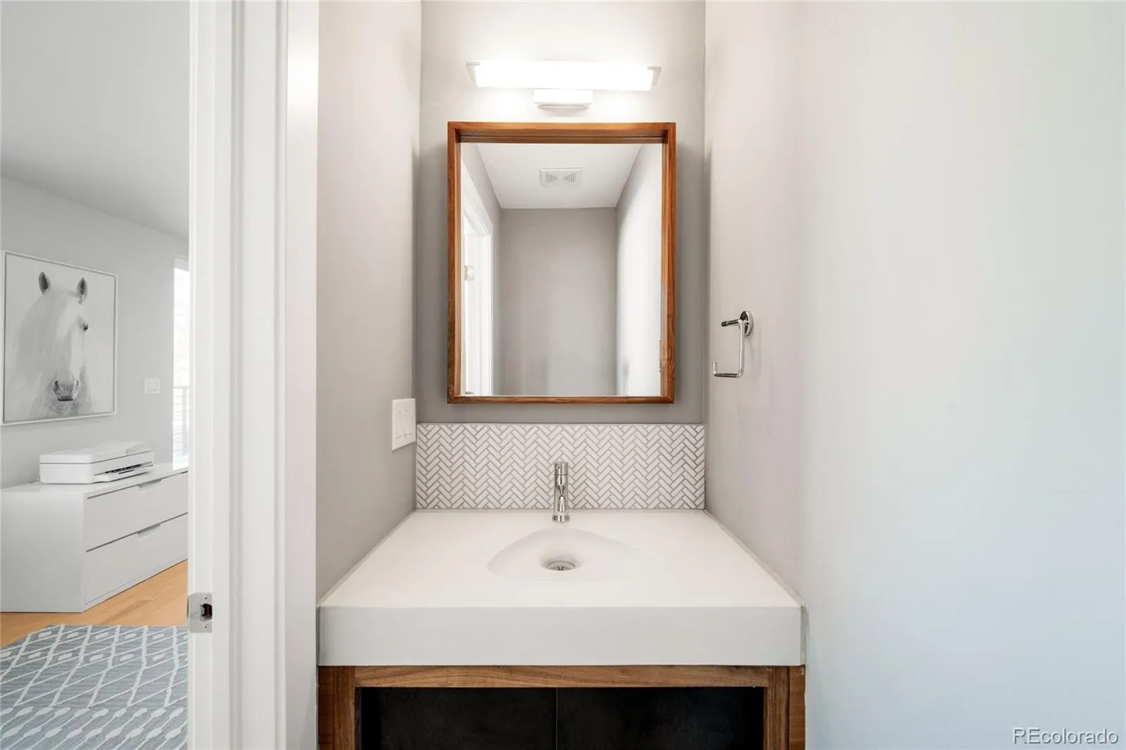 04172026172228 1600 36