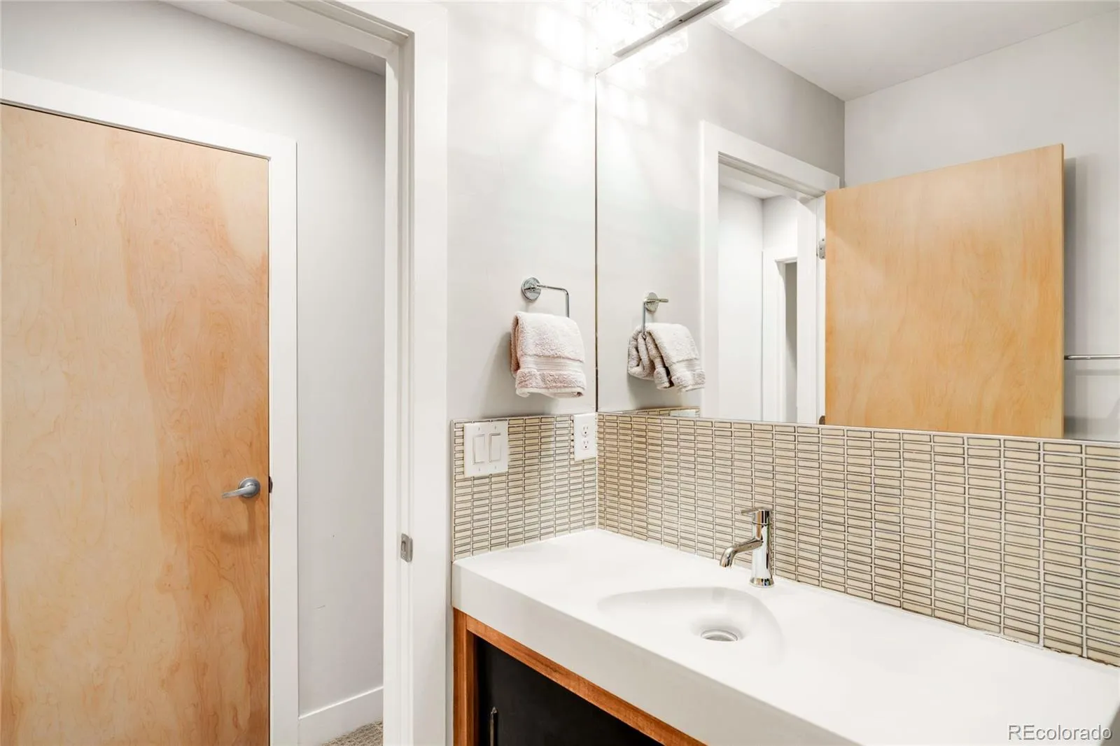 2712 Irving Street Denver CO 80211 MLS #REC2802558 05012026235026 1600 28