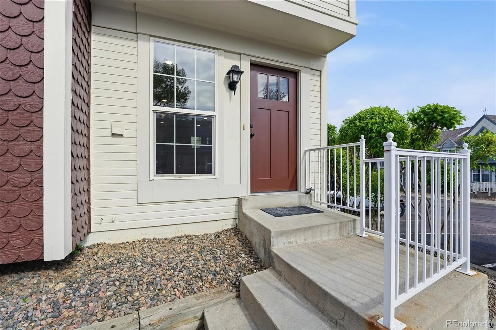 9800 W Cornell Place Lakewood CO 80227 | MLS #REC2802689 08272026202323 1600 22