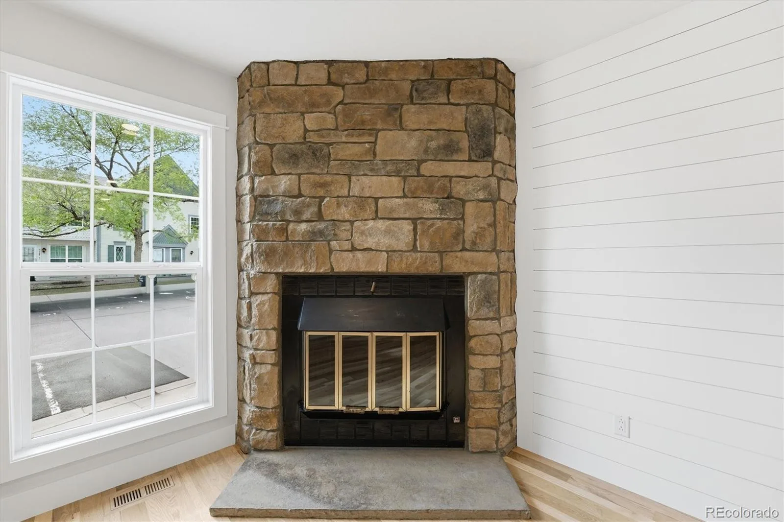 9800 W Cornell Place Lakewood CO 80227 | MLS #REC2802689 08272026202323 1600 5