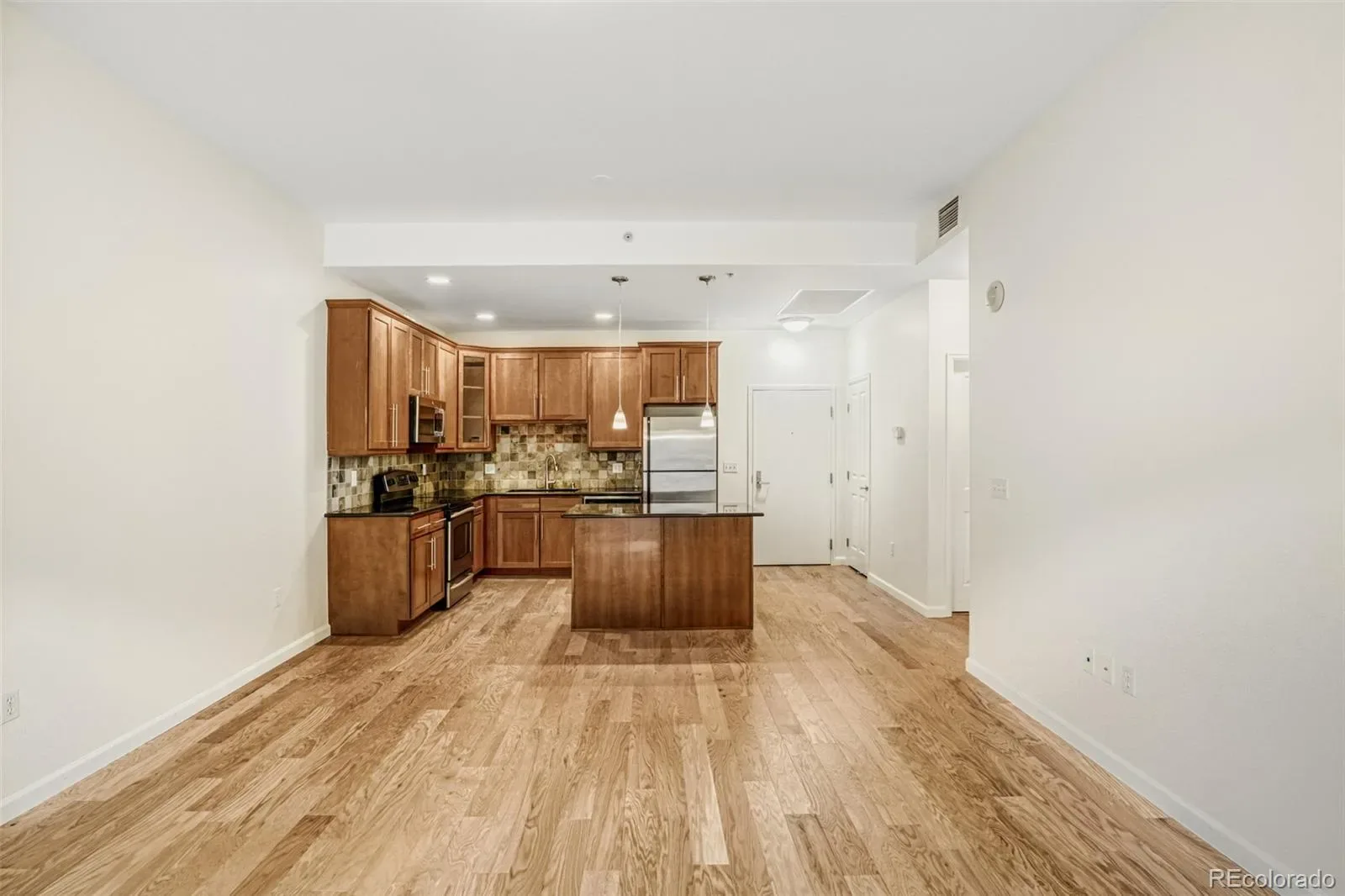 03292026030305 1600 14